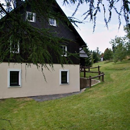 Chaloupka Slamenka Villa Loučná pod Klínovcem Екстериор снимка
