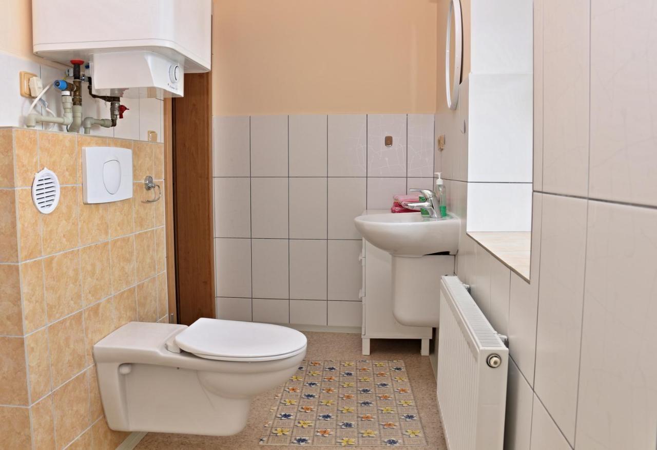 Chaloupka Slamenka Villa Loučná pod Klínovcem Екстериор снимка